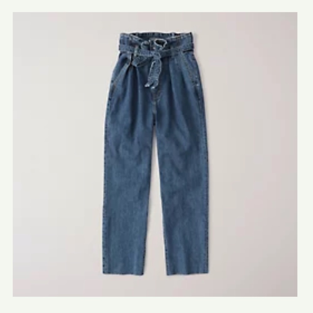 Abercrombie Paperbag Waist Jeans (size 26S)